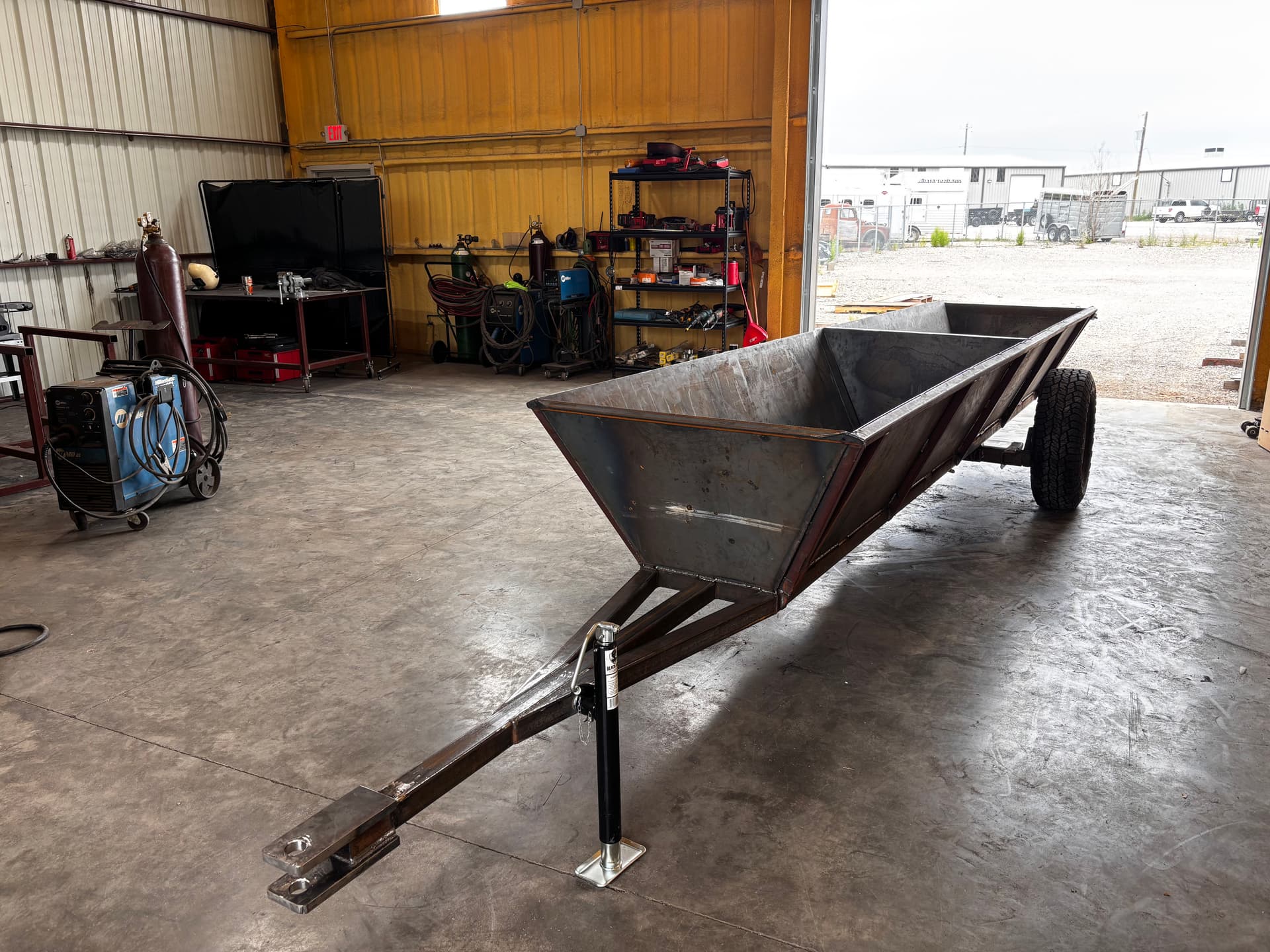 Gallery photos for Custom Silage Wagon Built for Dairy Operations: Image #1